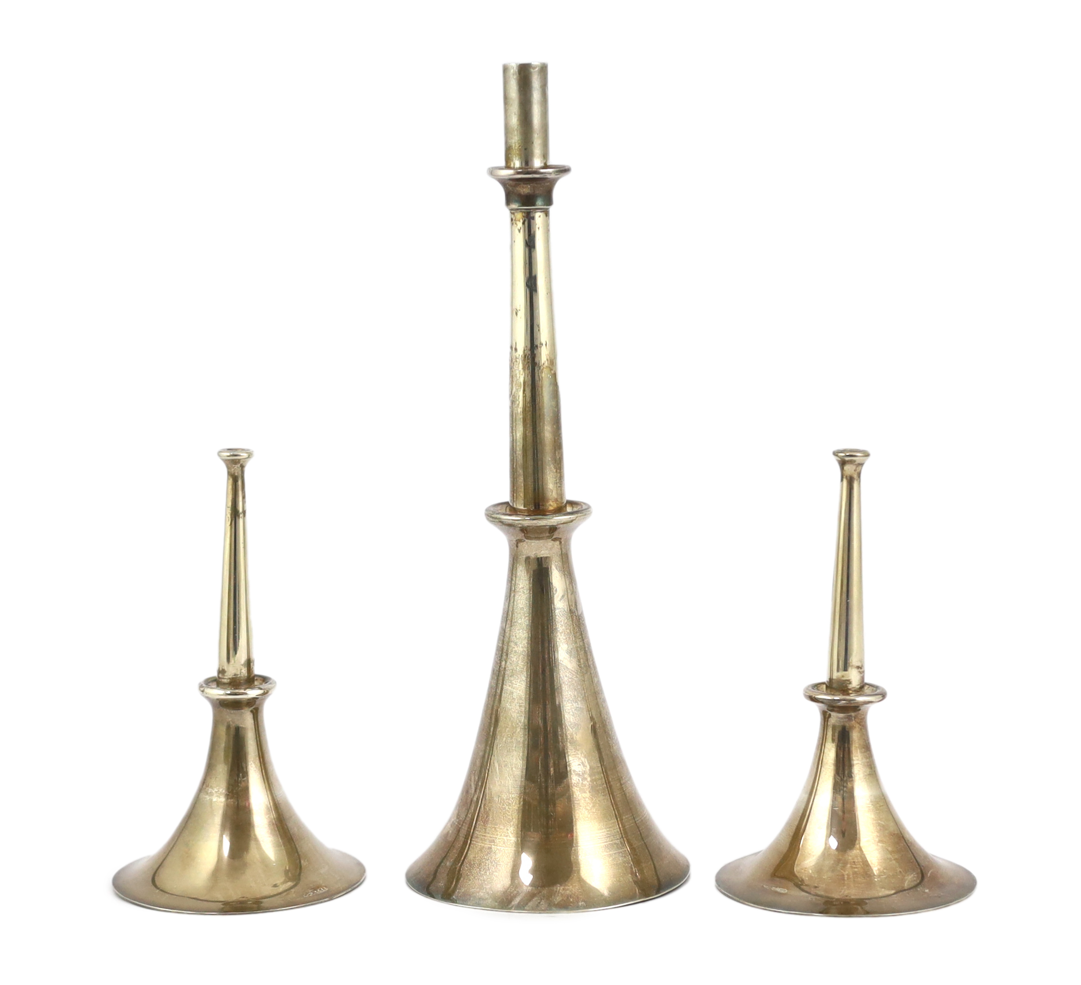 An Elizabeth II Arts & Crafts planished silver centrepiece epergne by Pruden & Smith of Ditchling, with three silver trumpet receivers and four glass dishes by Lara Aldridge